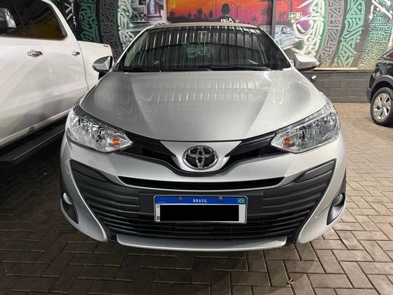 TOYOTA YARIS 1.5 16V FLEX SEDAN XL MULTIDRIVE